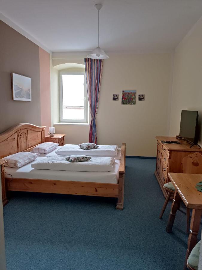 Garni Hotel Post Weissenstadt Exterior photo